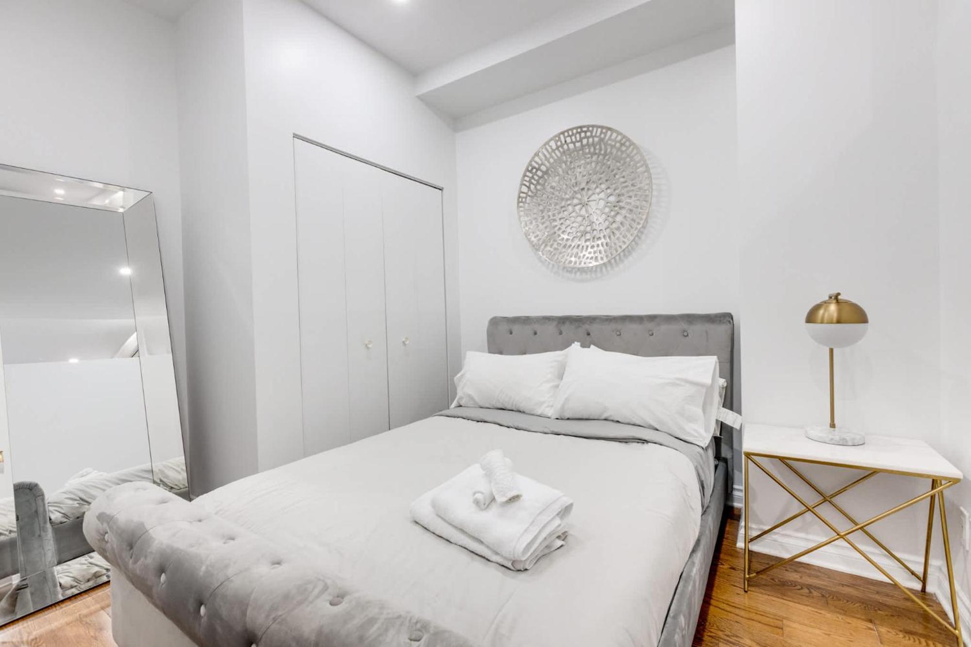 شقة M11 - Stylish & Cozy 2Bdr In Plateau مونتريال المظهر الخارجي الصورة