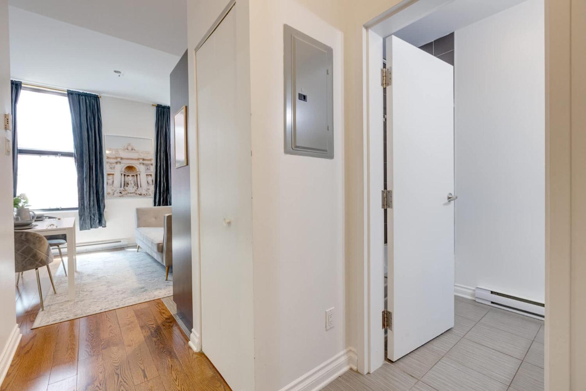 شقة M11 - Stylish & Cozy 2Bdr In Plateau مونتريال المظهر الخارجي الصورة